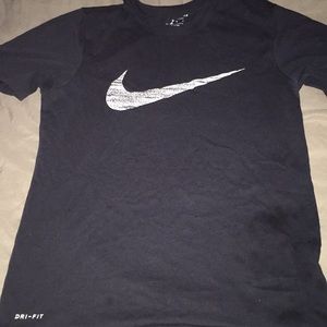 Nike tee shirt